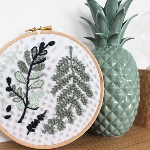 Vidéo tuto Punch Needle comment utiliser une aiguille magique